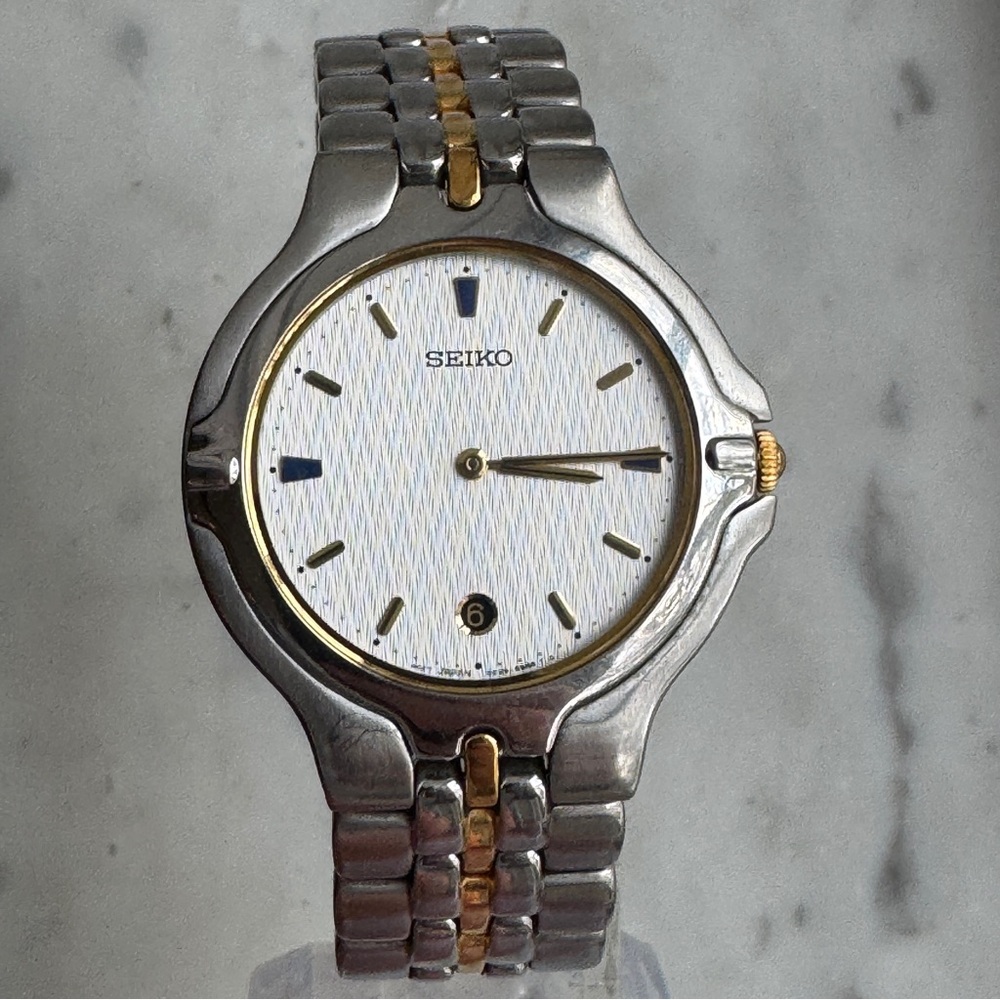 Seiko Classic Dress Date Watch w/ Goldtone Trim and New Battery